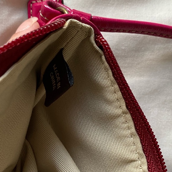 COACH pink wristlet pouch - Picture 7 of 9